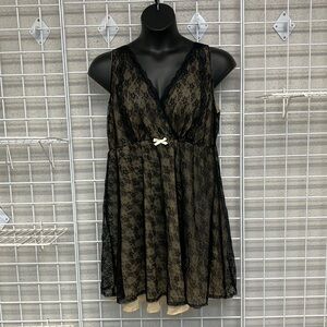 SPLENDOUR High end Lingerie Dress Size: 16/18